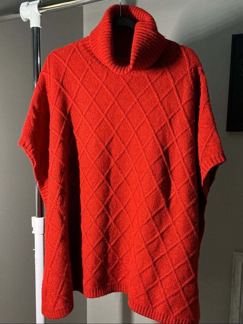 EUC LOFT Turtleneck Women’s Poncho Sweater
